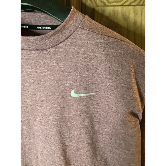 Nike Womens Pullover Small Dri-Fit Therma Sphere Running Sports Outside Workout - Picture 3 of 7